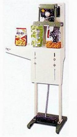 Vertical Sealing Constant Heat Sealer